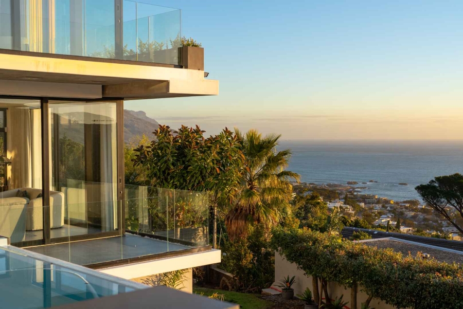 5 Bedroom Property for Sale in Camps Bay Western Cape